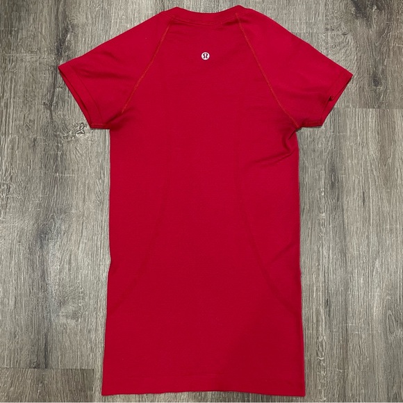 lululemon athletica Red Short Sleeve Tee - Picture 6 of 13